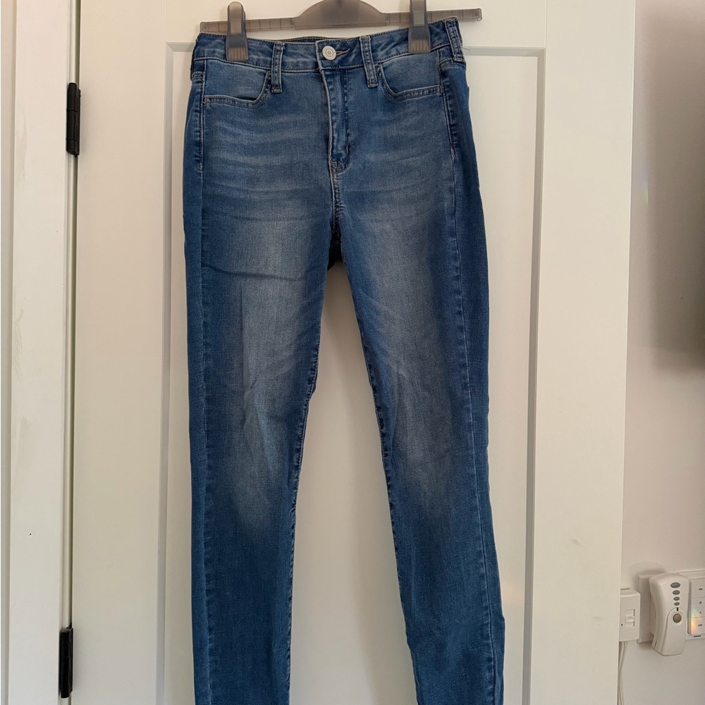 SO Women's Skinny Jeans in Classic Blue